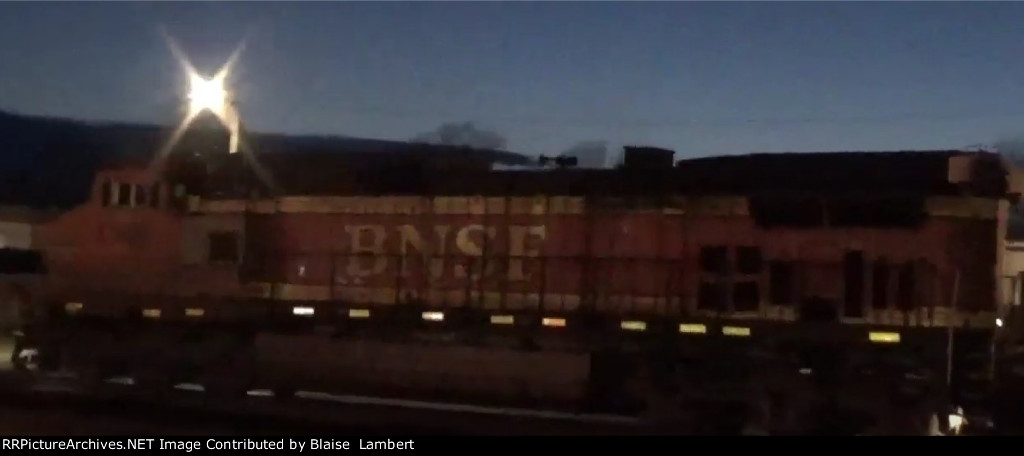 BNSF coal train DPU